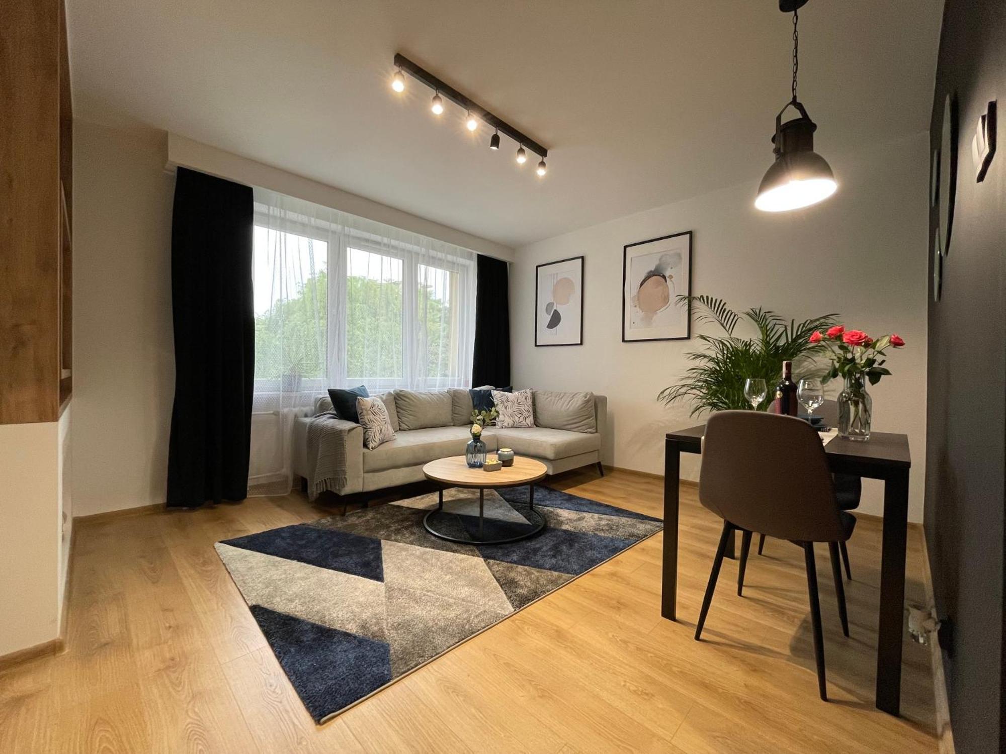 Urban Nest Apartament *
